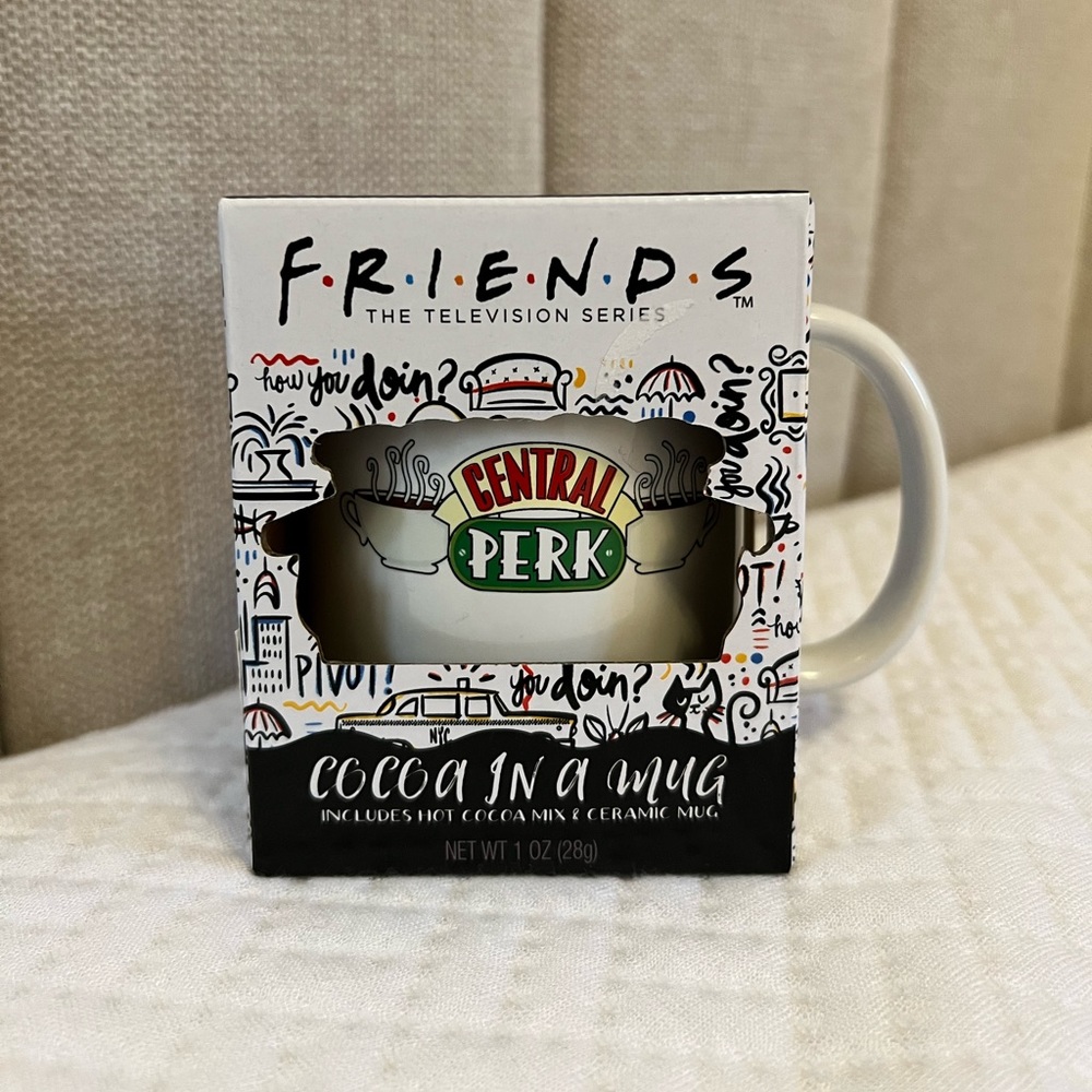 FRIENDS coffee cup with hot cocoa